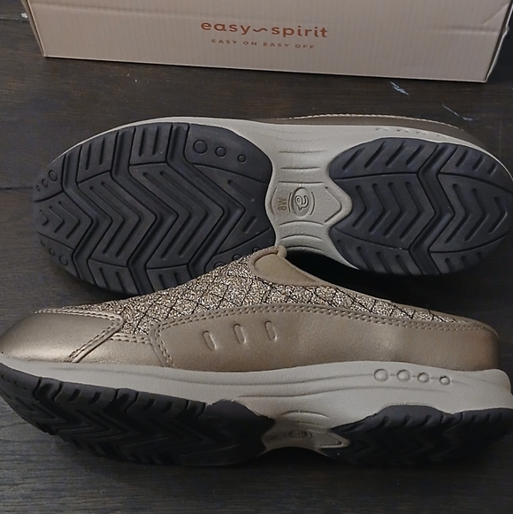 Easy Spirit Comfort Shoes Traveltime Bronze Shimmer Slip-On Women's Anti-Slip 8W - Picture 7 of 9